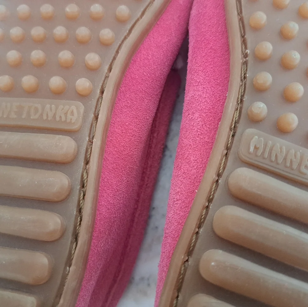 Moccasins Minnetonka Pink Size 4 girls